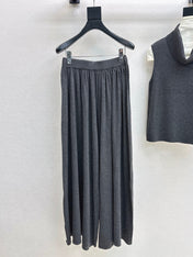 HERMES 26S SLEEVELESS TOP AND STRAIGHT-LEG TROUSERS SET 754