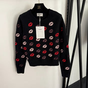 CHANEL 26S LONG-SLEEVE CREW NECK SWEATER 749