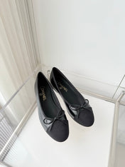 CHANEL 26S BALLET FLATS IN BLACK CALFSKIN WITH FABRIC TOE CAP AND BOW