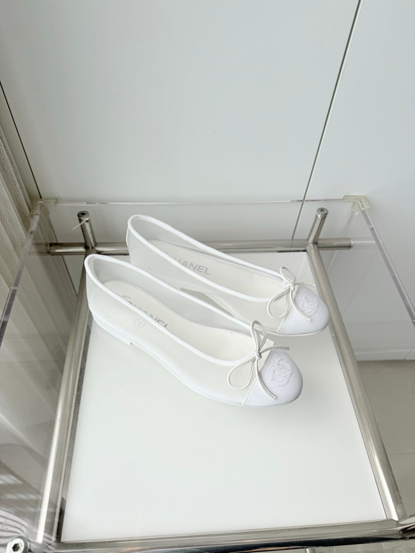 CHANEL 26S BALLET FLATS IN WHITE MESH TOE CAP AND BOW