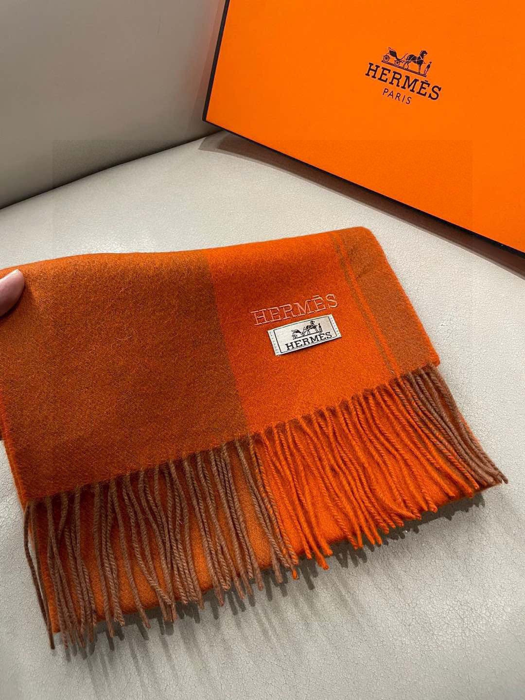 HERMES 25S SCARF 180 IN CASHMERE 989576