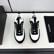 SNEAKER IN BLACK SUEDE AND WHITE CALFSKIN