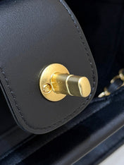 CHANEL 25S LARGE HOBO BAG 36 IN BLACK CALFSKIN GOLD HARDWARE