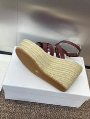 D-CLUB 25S HIGH HEEL WEDGE 100MM IN BURGUNDY RED CALFSKIN RAFFIA SOLE