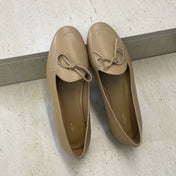 CELINE 26S BALLET FLATS IN DARK BEIGE LAMBSKIN WITH BOW