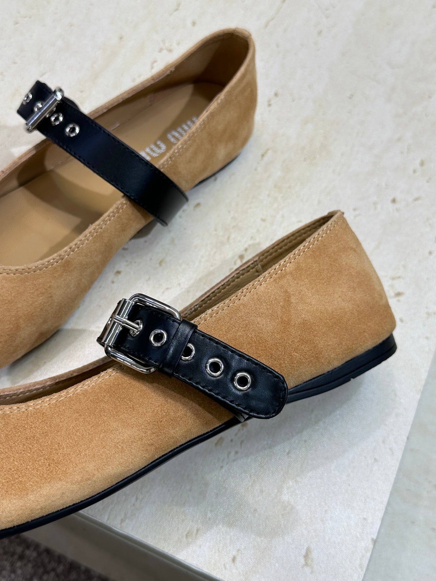 MIUMIU 26S MARY JANE FLATS IN TAN BROWN SUEDE WITH BUCKLE STRAP CALFSKIN