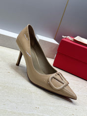 VALENTINO 26S HIGH HEELS 80 MM IN BEIGE PATENT CALFSKIN