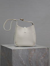 YSL 25S LE 5 À 7 BAG 16 IN BLANC VINTAGE GRAINED CALFSKIN GOLD HARDWRE