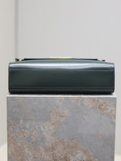MANHATTAN MEDIUM 29 IN SACRAMENTO GREEN SMOOTH CALFSKIN GOLD BUCKLE