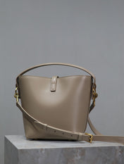 YSL 25S LE 37 BUCKET 20 IN BEIGE CALFSKIN GOLD HARDWARE