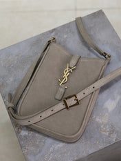 LE 5 À 7 HOBO MINI BAG 18 IN LIGHT BROWN SUEDE COPPER HARDWARE