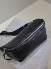 CLASSIC CROSSBODY BAG 26 IN BLACK LAMBSKIN