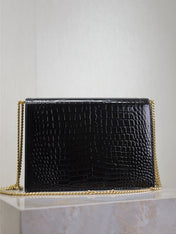 CASSANDRA CHAIN BAG 22 IN BLACK CROCODILE PATTERN CALFSKIN GOLD HARDWARE