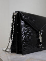 CASSANDRA CHAIN BAG 22 IN BLACK CROCODILE PATTERN CALFSKIN SILVER HARDWARE