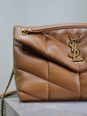 YSL 25S LOULOU PUFFER MM 29 IN CARAMEL CALFSKIN GOLD HARDWRE