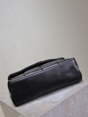 YSL 25S LOULOU PUFFER MM 29 IN BLACK CALFSKIN BLACK HARDWRE