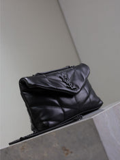 YSL 25S LOULOU PUFFER MINI 23 IN BLACK CALFSKIN BLACK HARDWRE