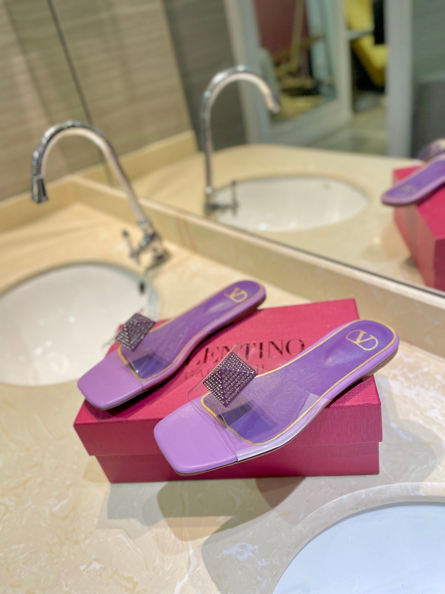 VALENTINO 26S FLAT SLIDES IN PURPLE LAMBSKIN WITH CRYSTAL