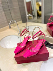 ROCKSTUD SLINGBACK IN BRIGHT PINK CALFSKIN 50MM