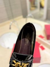 The Bold Edition Vlogo Black Calfskin Loafer