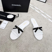 CHANEL 26S SLIDE SANDALS IN WHITE MESH AND CALFSKIN WITH BLACK RIBBON