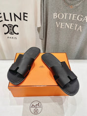 IZMIR SANDAL BLACK LAMBSKIN