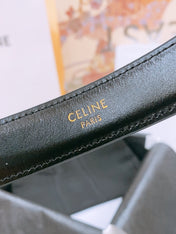 CELINE 25S TRIOMPHE BELT 25MM IN BLACK GLOSSY CALFSKIN GOLD HARDWARE 570968