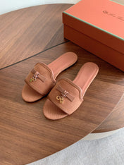 LP 26S SUMMER CHARMS SLIDES IN CARAMEL BROWN CANVAS AND CALFSKIN GOLD HARDWARE