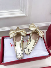 VLogo Bow Mules Women Silk Gold