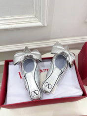 VLogo Bow Mules Women Silk Silver