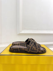 FENDI FLAT SLIPPER IN CHOCOLATE BROWN MONOGRAM JACQUARD FABRIC WITH GOLD HARDWARE
