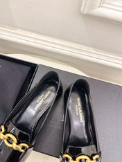 FLAT LOAFERS WITH GOLD CHAIN IN BLACK GLOSSY CALFSKIN
