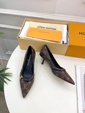 6AM HIGH PUMP 5 CM IN CHOCOLATE BROWN MONOGRAM CALFSKIN