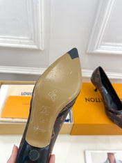 6AM HIGH PUMP 5 CM IN CHOCOLATE BROWN MONOGRAM CALFSKIN