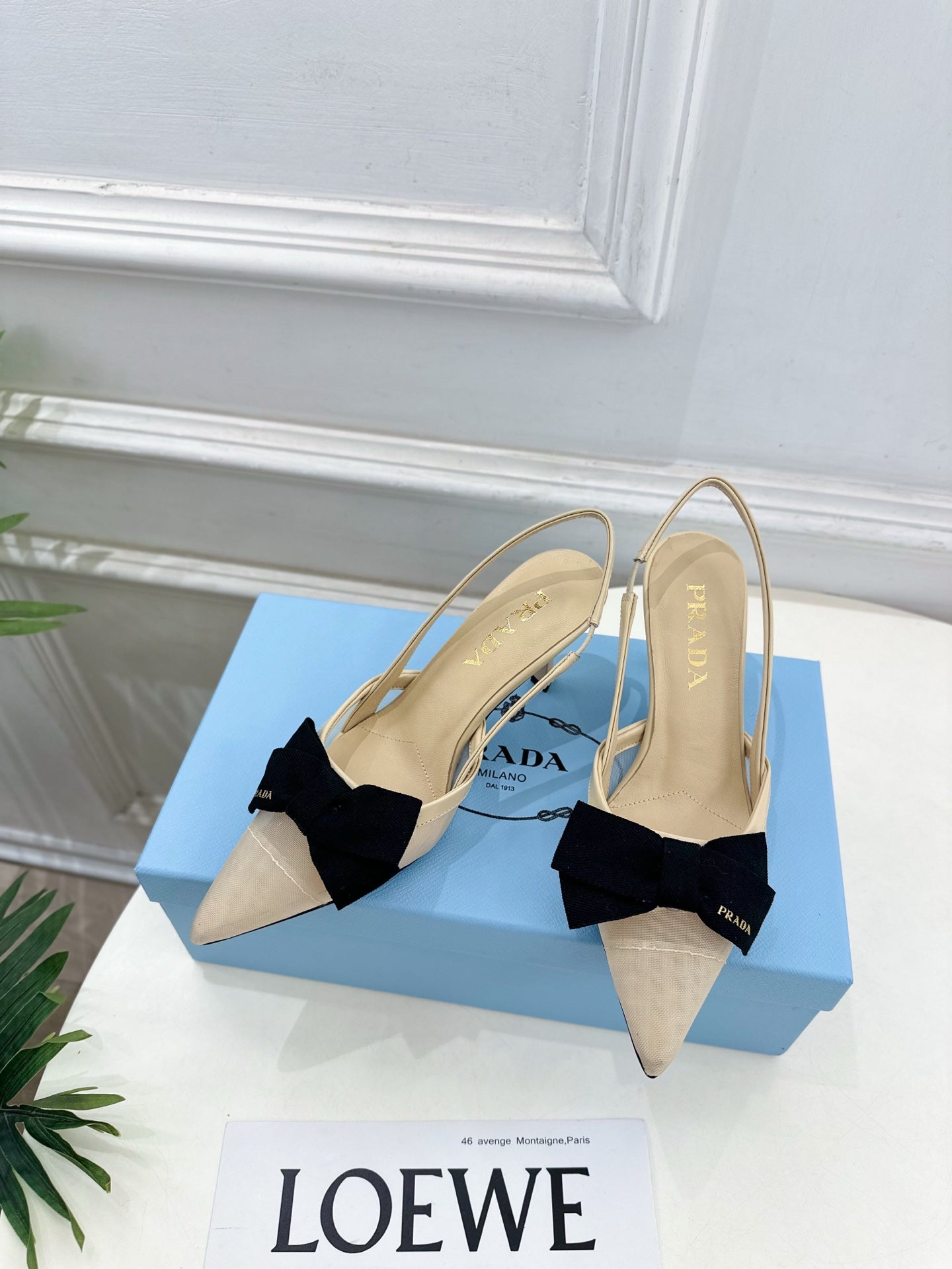 PRADA 26S POINTED-TOE SLINGBACK HEELS 75MM IN BEIGE MESH WITH BLACK BOW