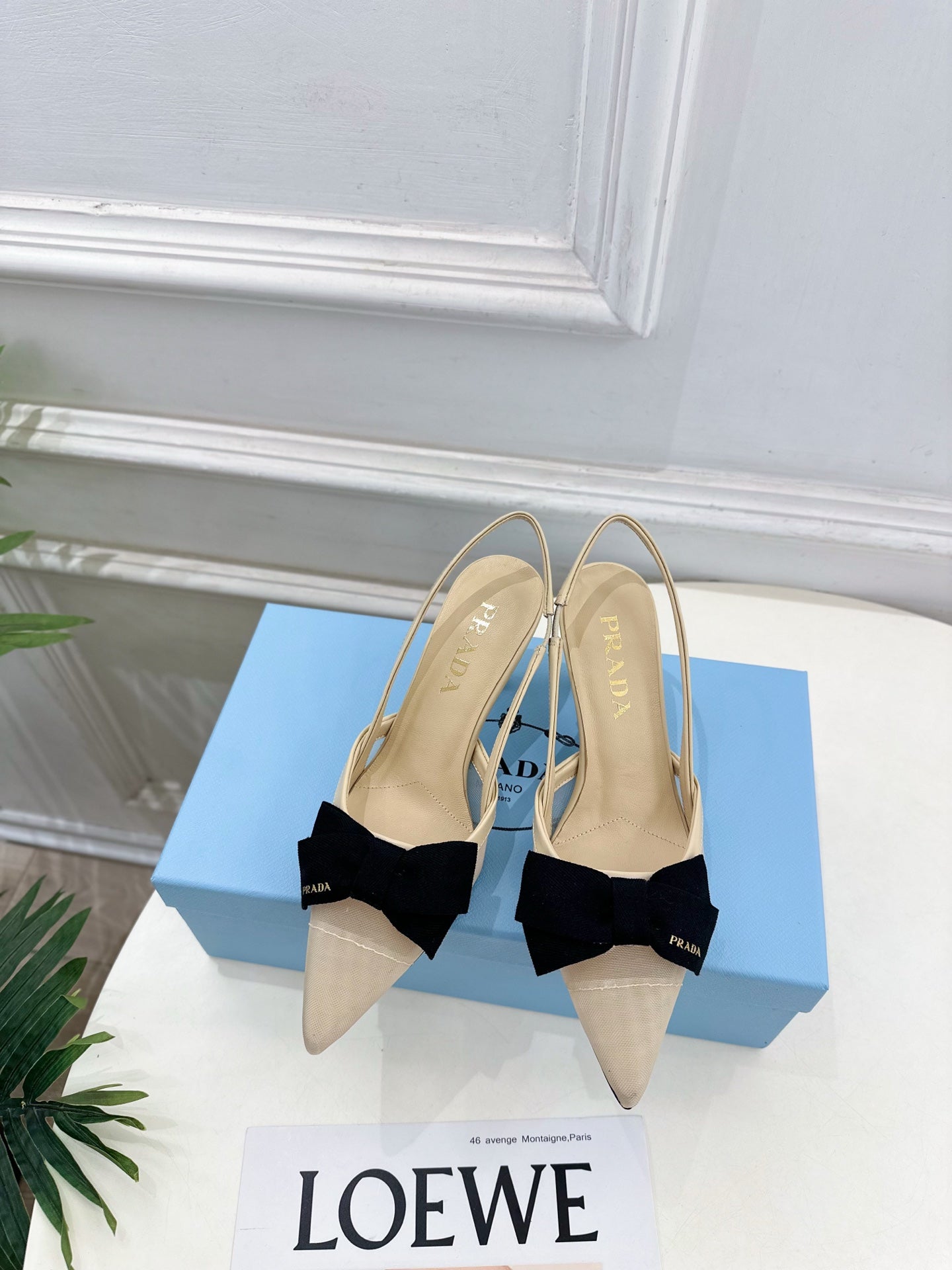 PRADA 26S POINTED-TOE SLINGBACK HEELS 75MM IN BEIGE MESH WITH BLACK BOW