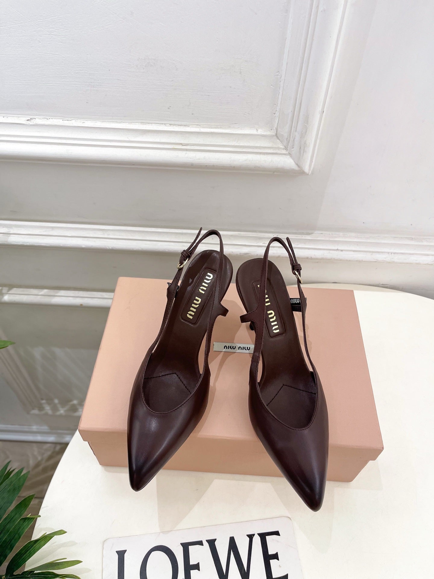 MIUMIU 26S SLINGBACK PUMPS 85MM IN CHOCOLATE BROWN CALFSKIN