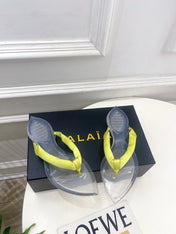 ALAIA 26S THONG SANDALS IN LIGHT YELLOW SATIN AND TRANSPARENT PVC