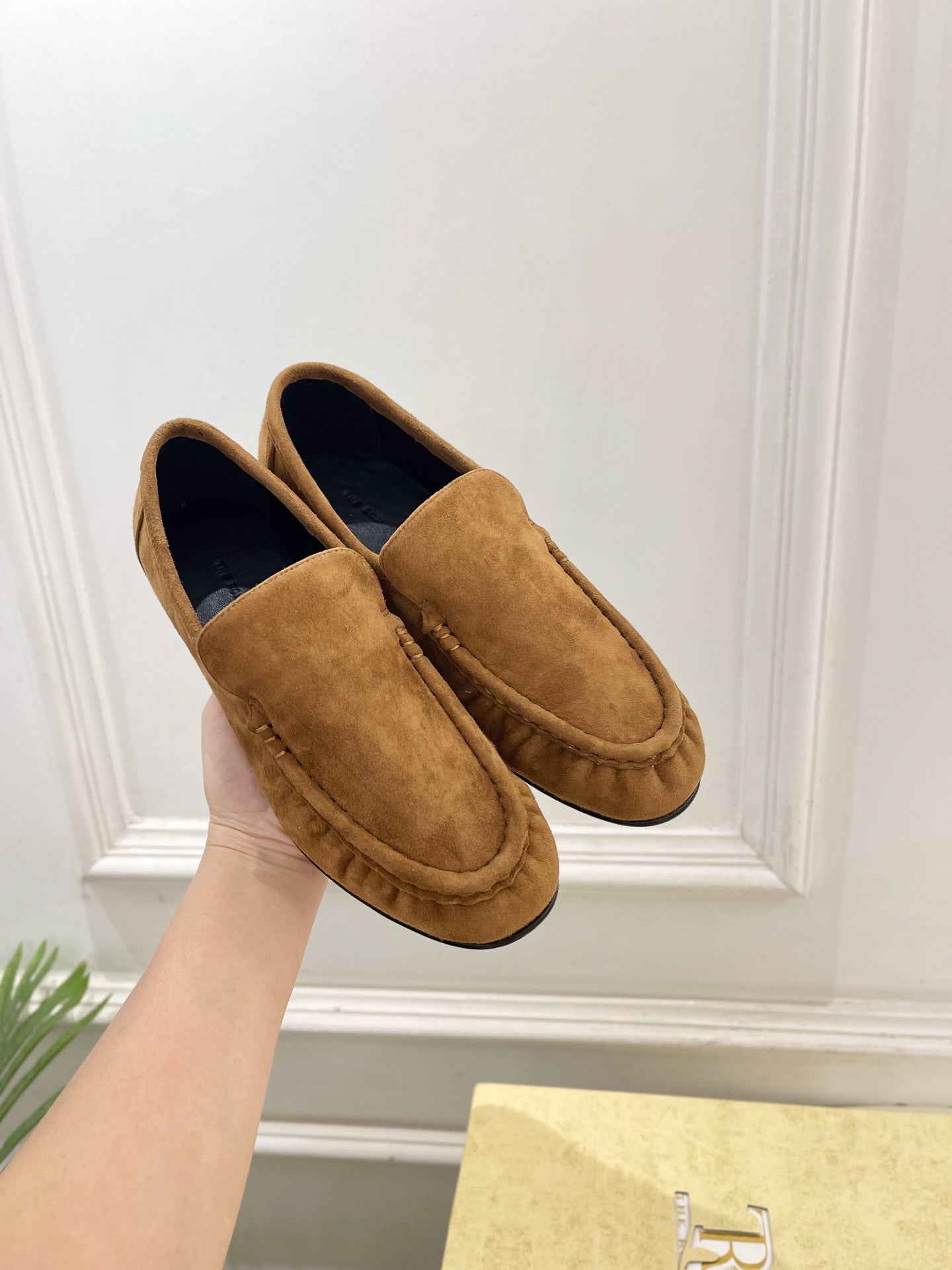 THE ROW 26S MOCCASIN LOAFERS 20MM IN COGNAC BROWN SUEDE