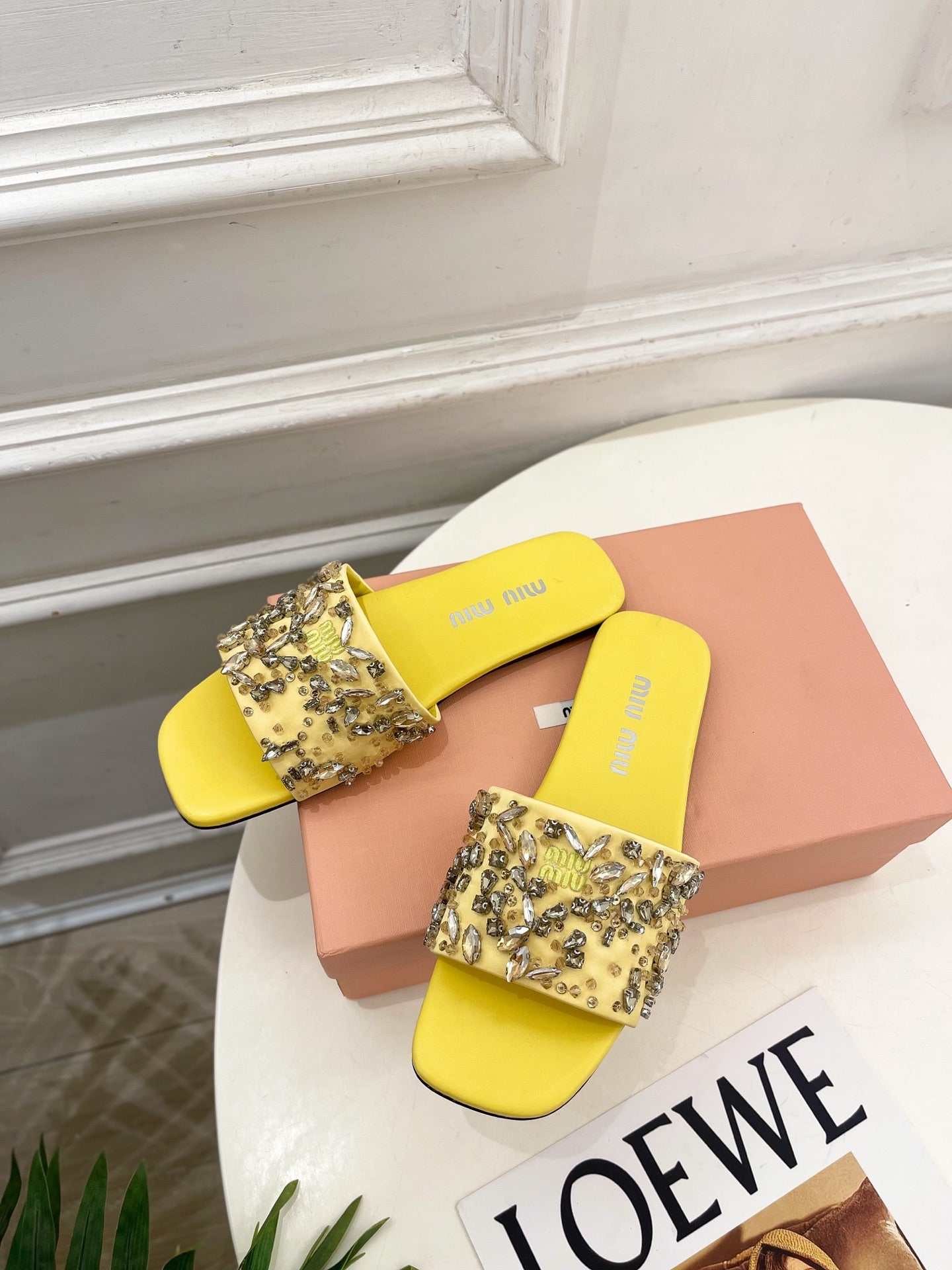 MIUMIU 26S SLIDES IN YELLOW SATIN CRYSTAL EMBELLISHED