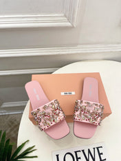 MIUMIU 26S SLIDES IN LIGHT PINK SATIN CRYSTAL EMBELLISHED
