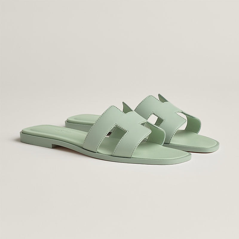 oran-sandal--202230Z6A-front-wm_a1841e0d-1aaa-4f1c-b2b9-de48d355cc1e.jpg