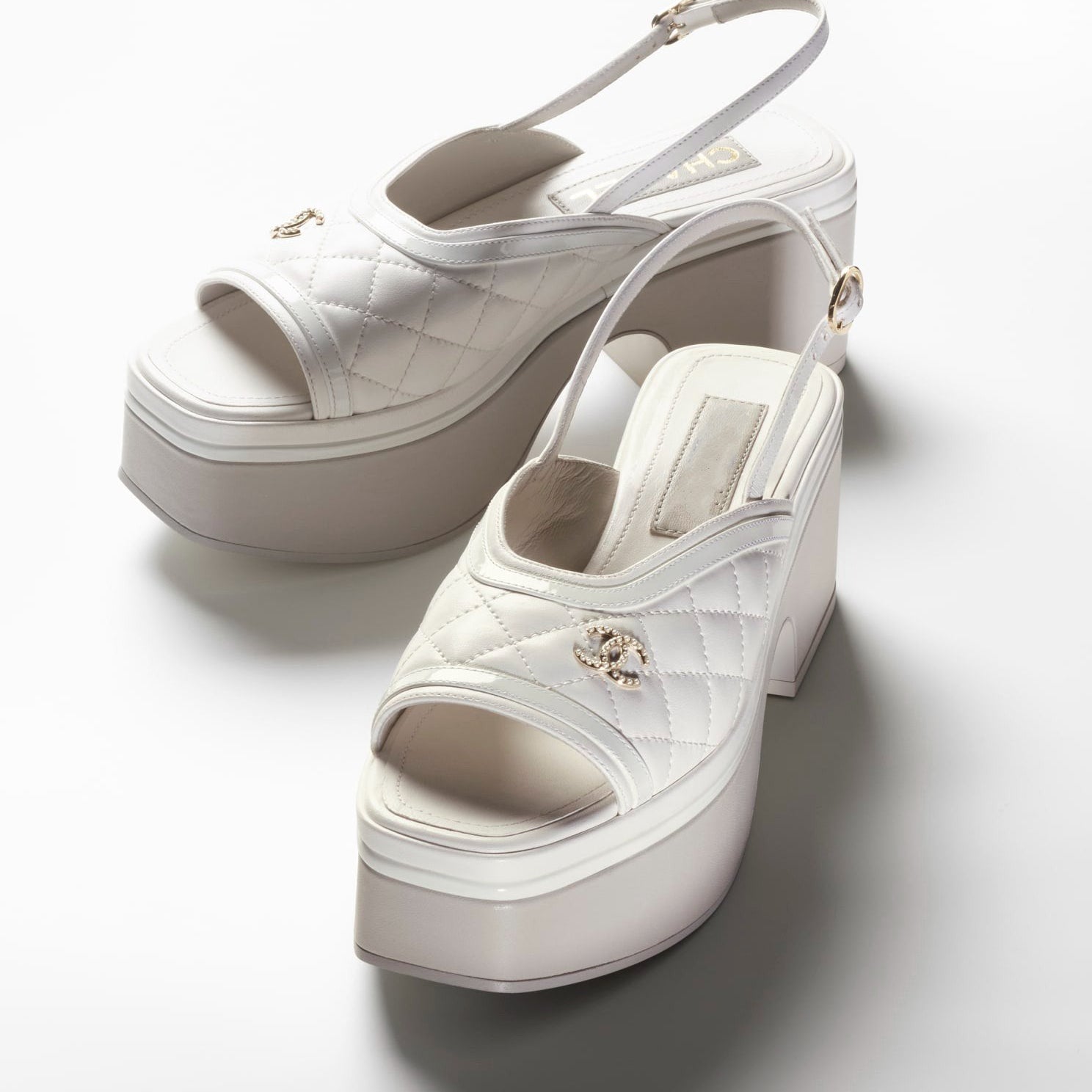 sandals-white-lambskin-patent-ca_1.jpg