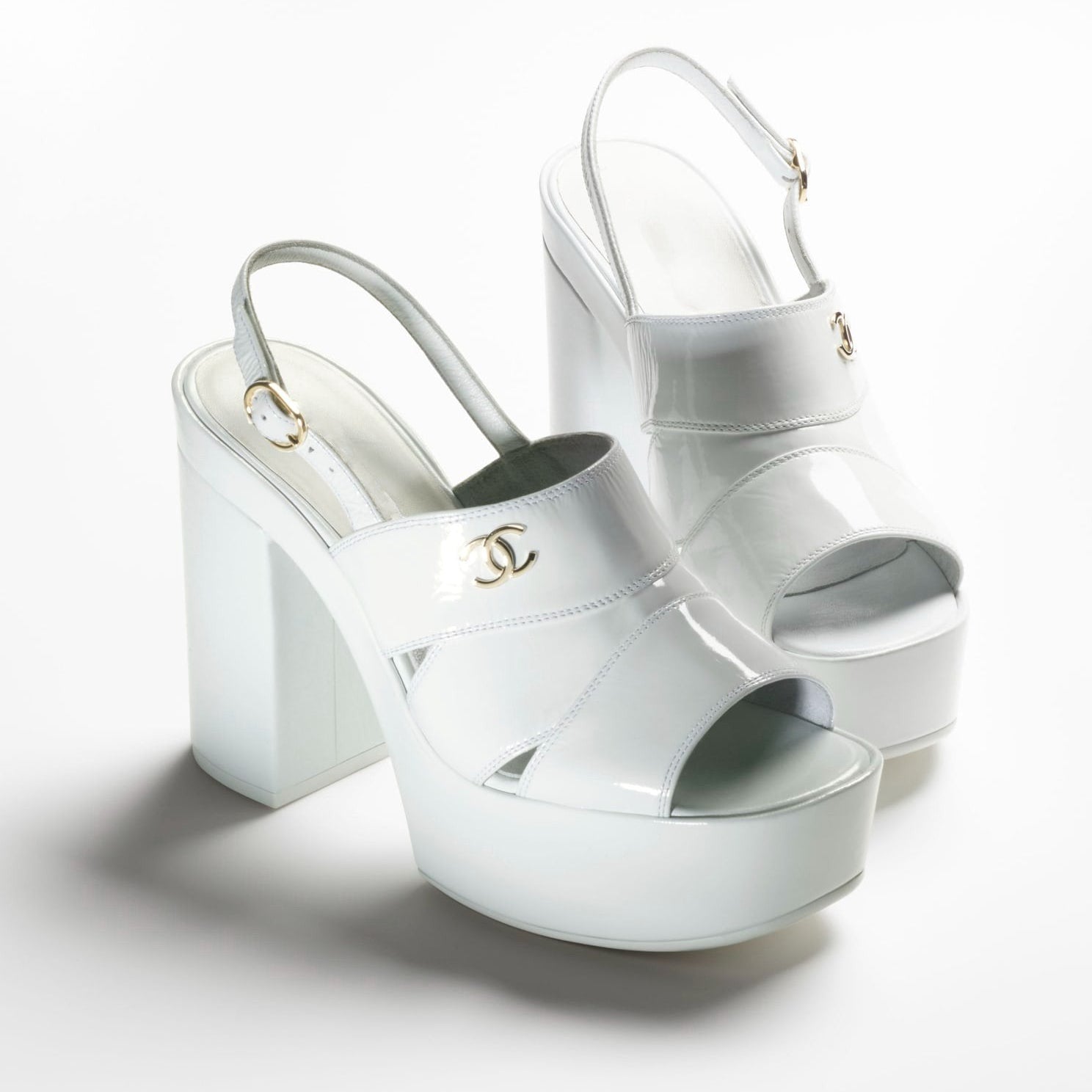 sandals-white-patent-crumpled-la_1_a2cb41ef-7ea7-4368-acca-d0f5c9c77621.jpg