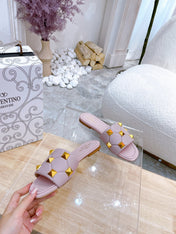 STUD FLAT SLIDE IN BABY PINK LAMBSKIN