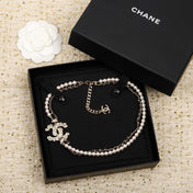 CHANE PEARLS AND LEATHER STRAPS GOLD NECKLACE TYPE 1