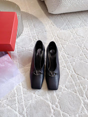 Vlogo Spool Square Toe Black