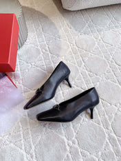 Vlogo Spool Square Toe Black