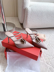 Rockstud Wispy Calfskin Mule 90mm Matte Rose Cannelle